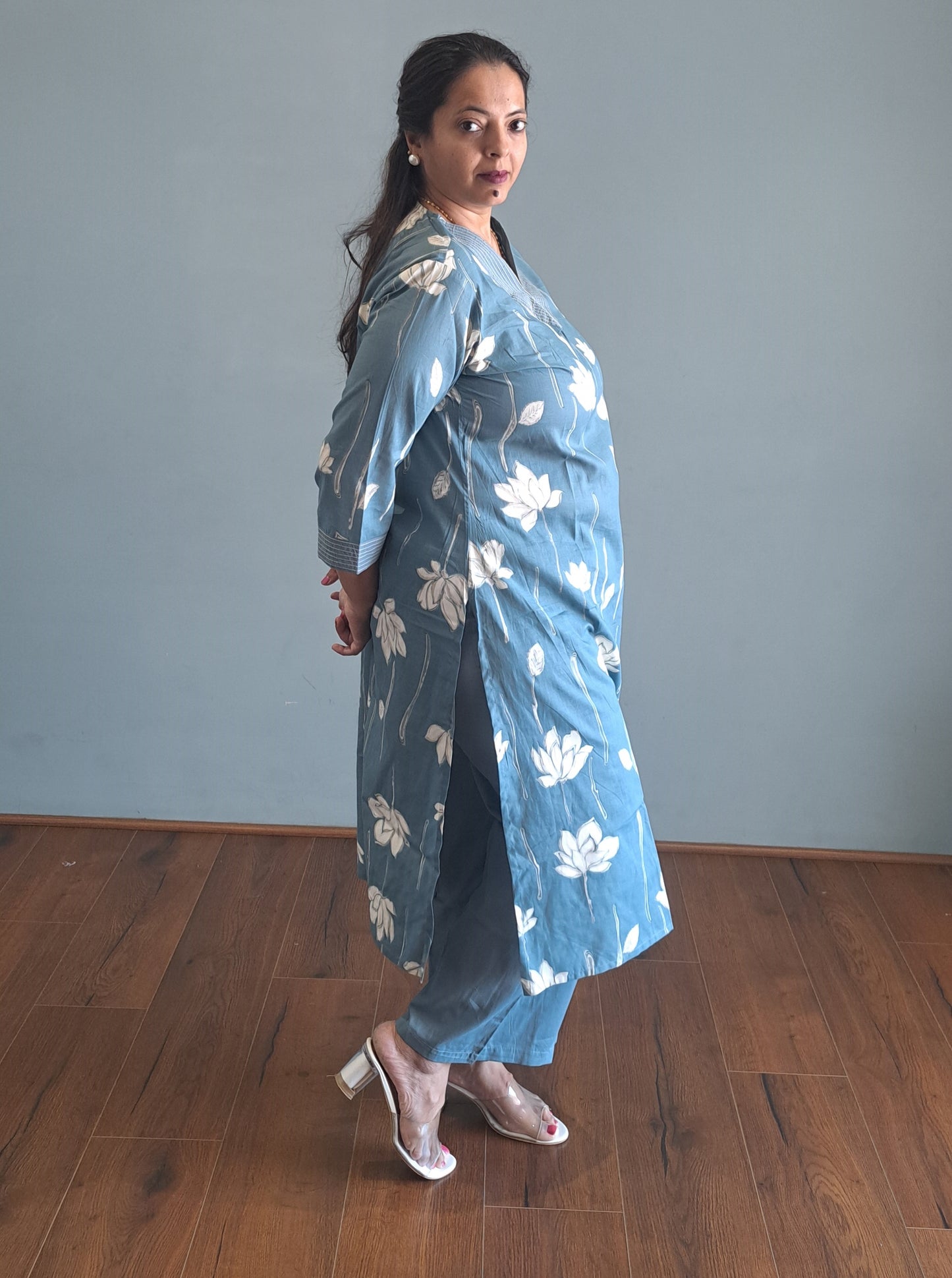 Blue Floral Cotton kurta pant