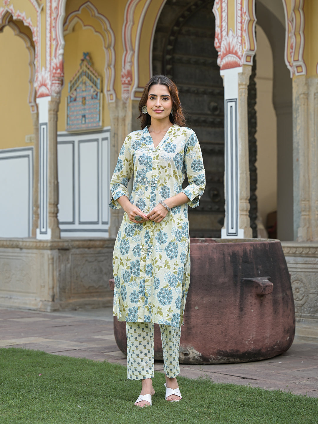 Blue and cream floral cotton kurta pant