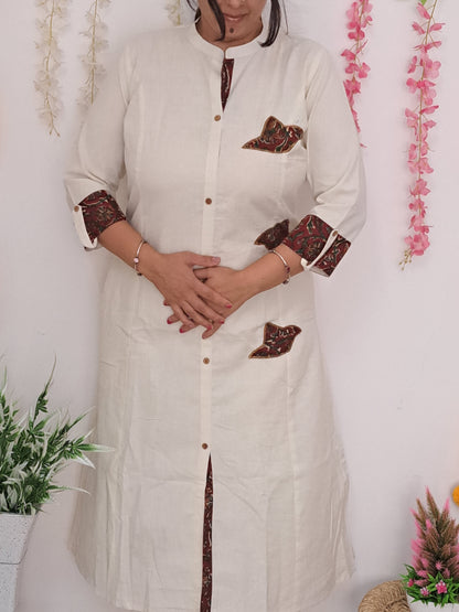 Ethereal Bliss: Off White Cotton Kurti with Patch Work