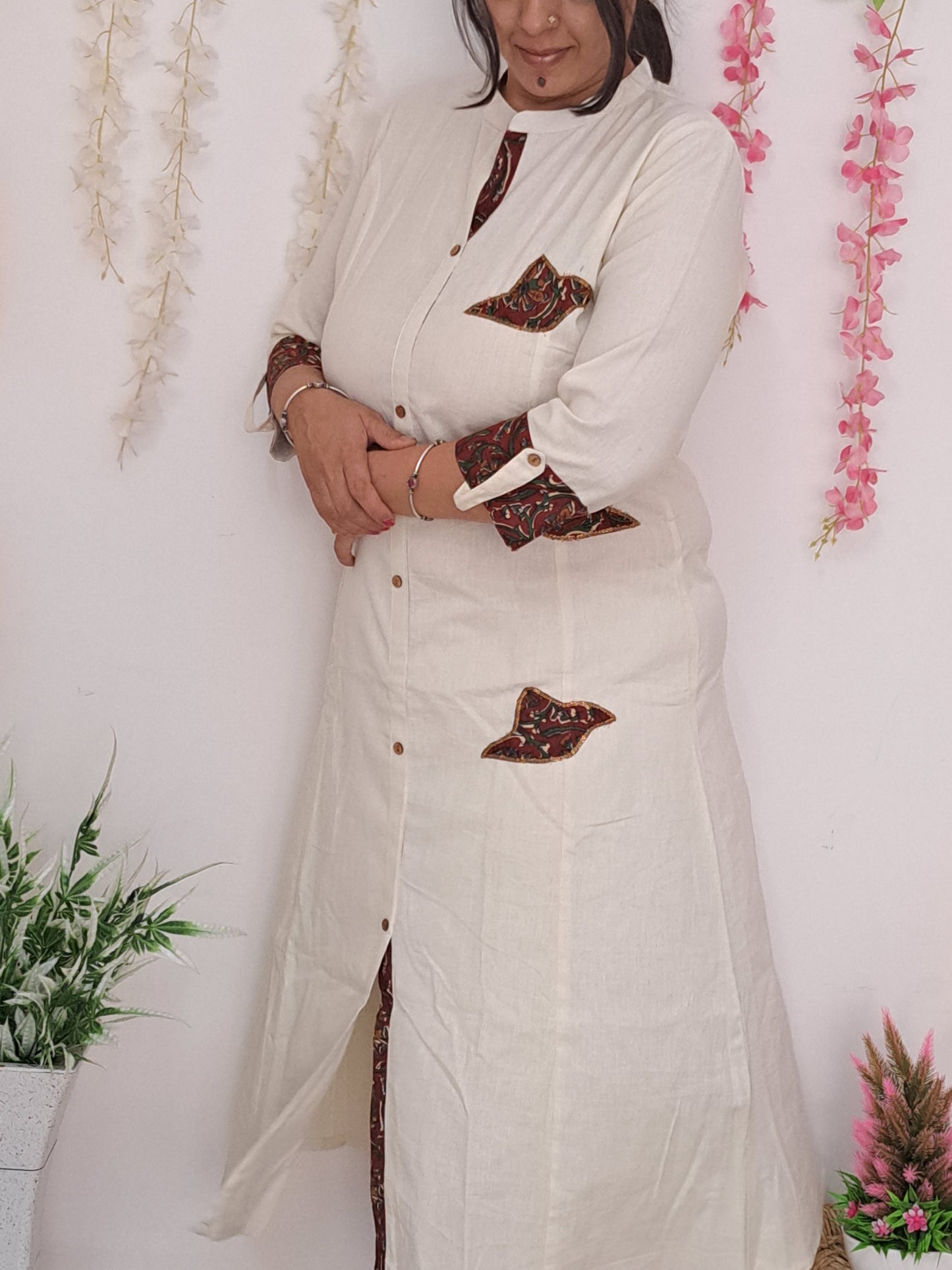 Ethereal Bliss: Off White Cotton Kurti with Patch Work