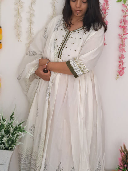 Enchanting Hues: White and Mehandi Green Long Cotton Dress with Mulmul Dupatta