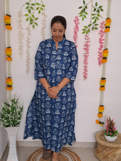 Blossom Breeze: Blue and White Floral Long Kurti