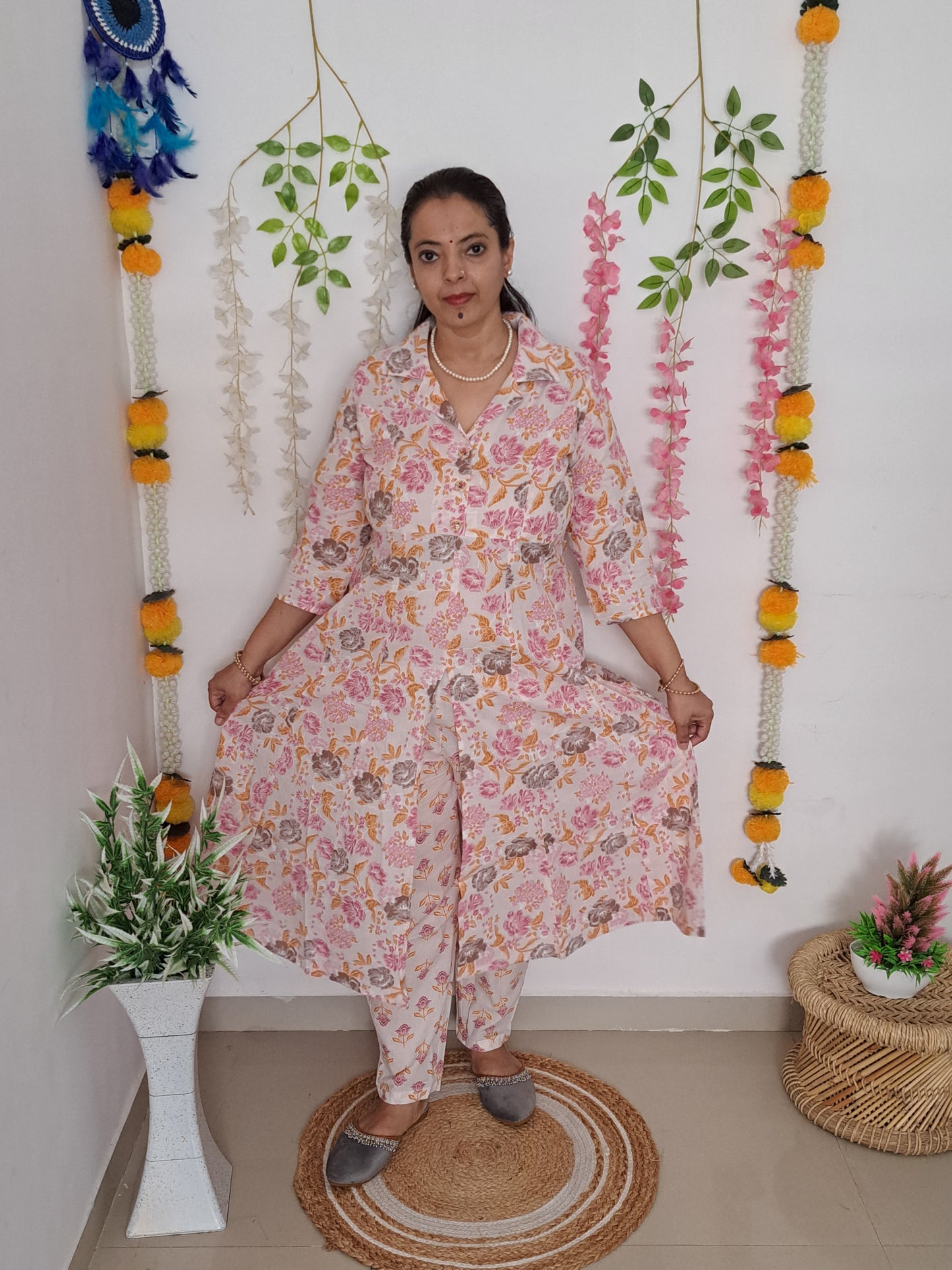 Blossom Chic: Floral Pink Cotton kurta pant Set