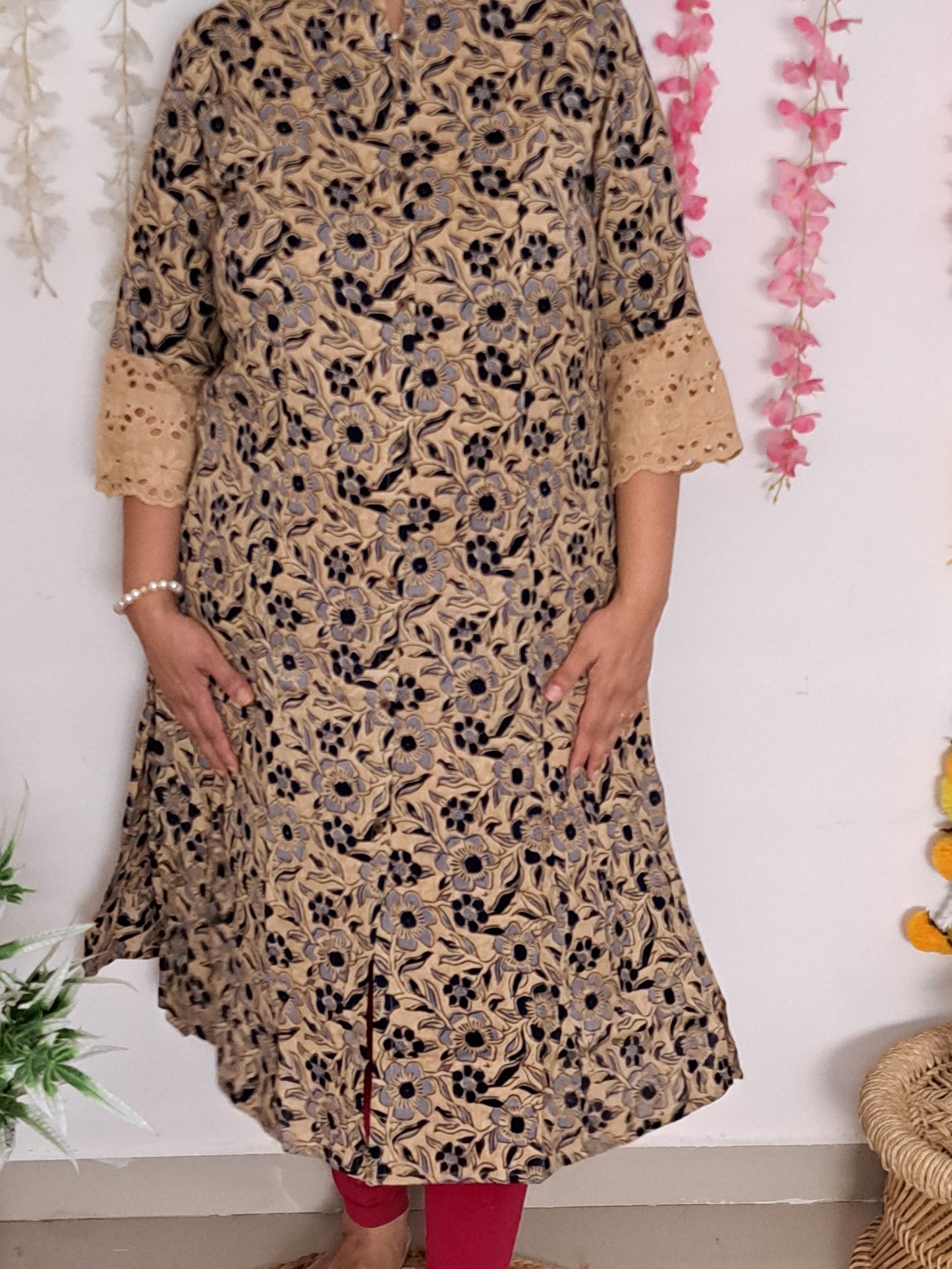 Breezy Botanics: Off White & Blue Floral A-Line Kurti with pockets