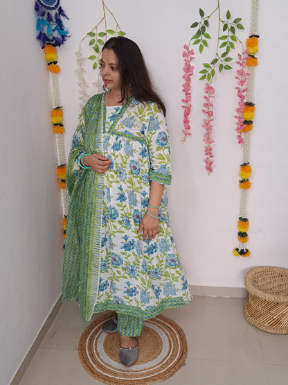 Floral Bliss: Green Pure Cotton Alia Cut Kurta Pant and Dupatta Set