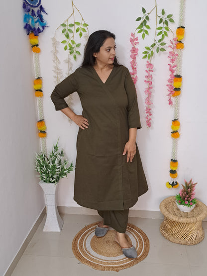 Bottle Green Elegance: Pure Flex Cotton Co-ord Set