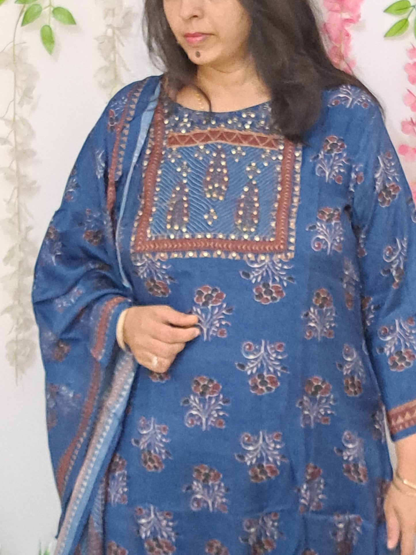 Azure Allure: Pure Muslin Ajarakh Print Dupatta Set