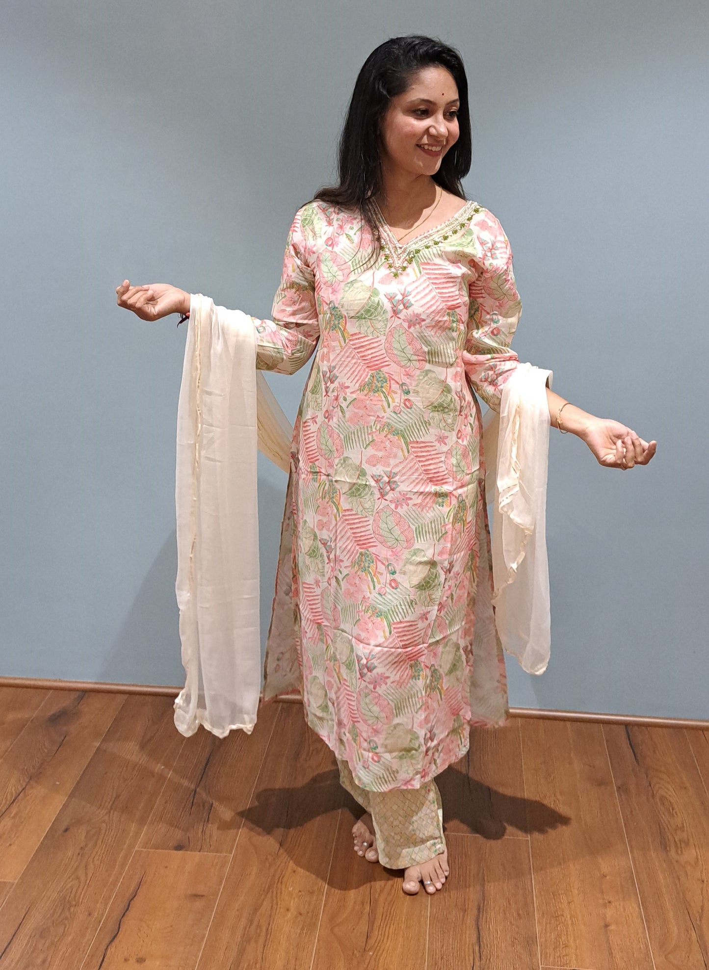 Cream Embroidered & Floral Print Muslin Kurta Set