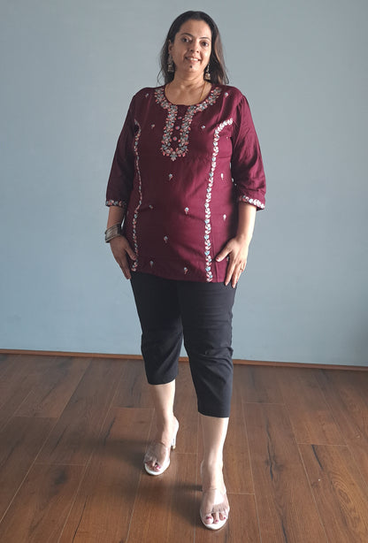 Maroon Embroidered cotton Short top