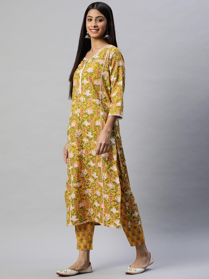 Golden Blooms: Yellow Floral Printed Straight Kurta Pant Set