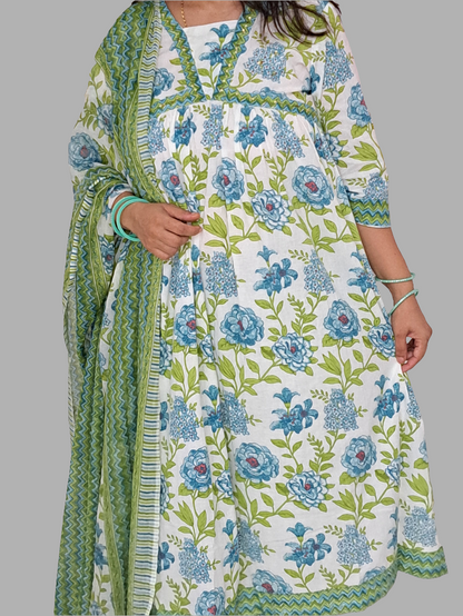 Floral Bliss: Green Pure Cotton Alia Cut Kurta Pant and Dupatta Set