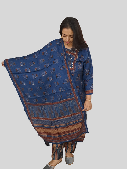 Azure Allure: Pure Muslin Ajarakh Print Dupatta Set