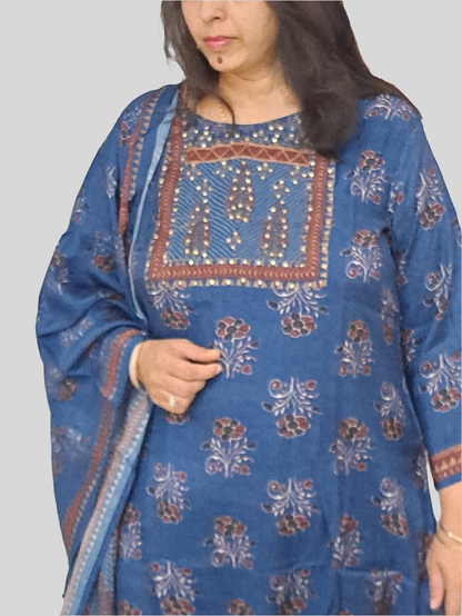 Azure Allure: Pure Muslin Ajarakh Print Dupatta Set