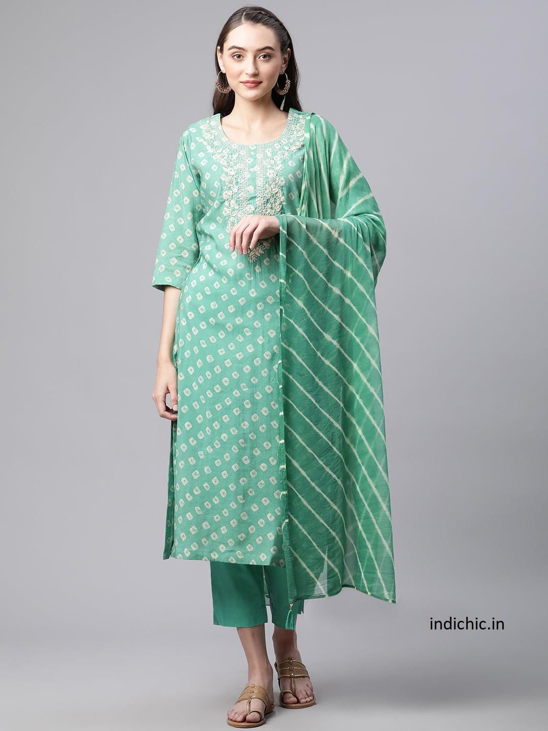 Verdant Grace: Green Chanderi Kurta Cotton Pant Set With Chiffon Leheriya Dupatta